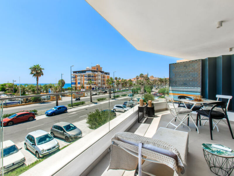 Front Seaview, 1 Bedroom In Torrox