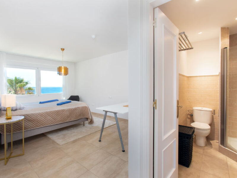 Front Seaview, 1 Bedroom In Torrox