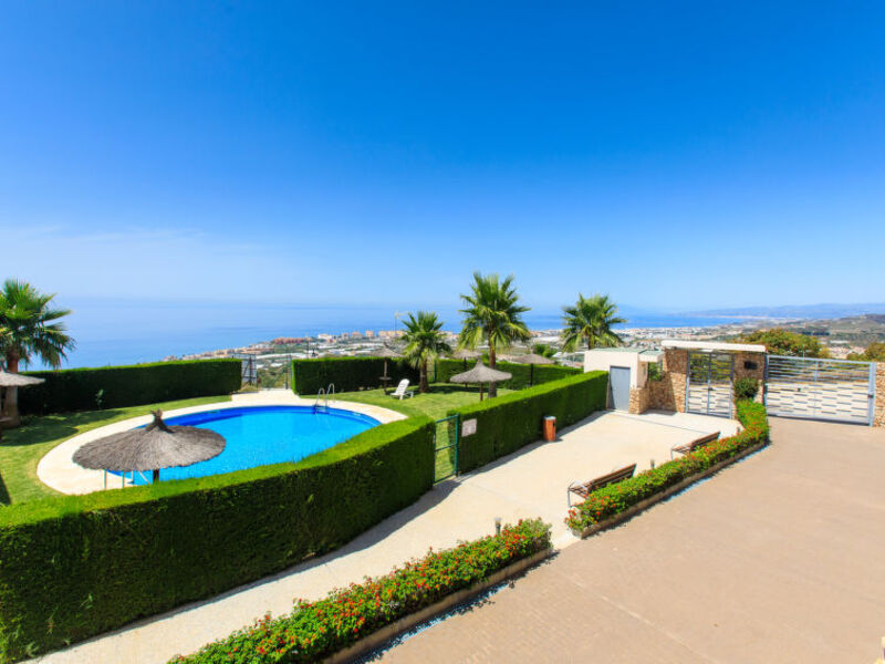 Front Seaview, 1 Bedroom In Torrox