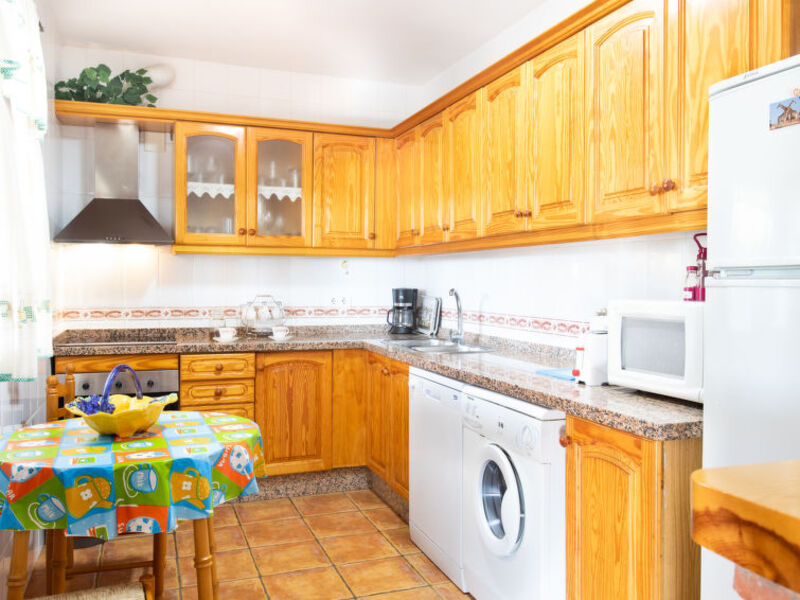 Front Seaview, 1 Bedroom In Torrox