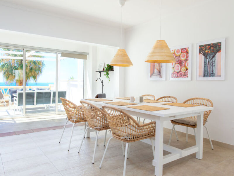 Front Seaview, 1 Bedroom In Torrox