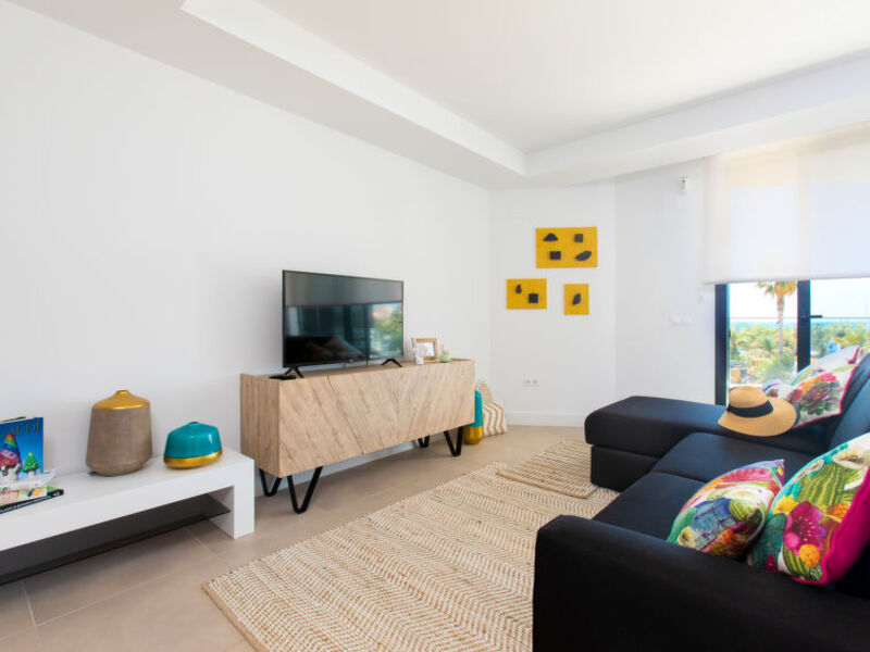 Front Seaview, 1 Bedroom In Torrox