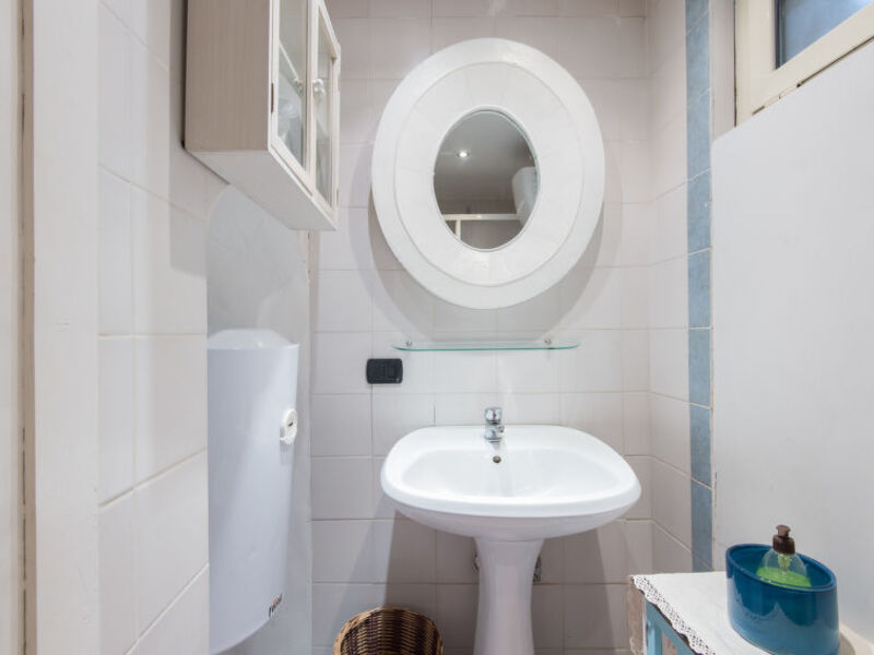 Trevi Fountain Elegant Two Bedrooms