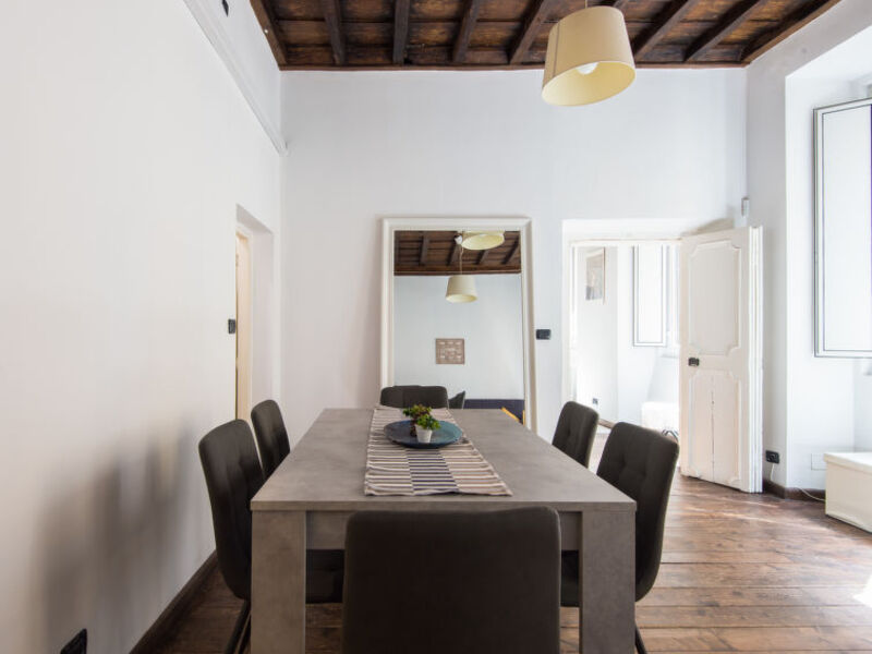 Trevi Fountain Elegant Two Bedrooms