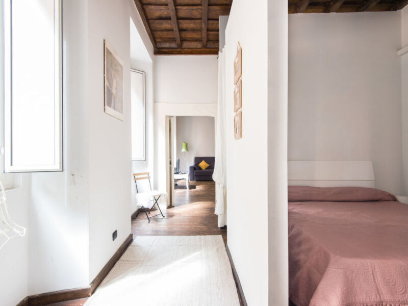 Trevi Fountain Elegant Two Bedrooms