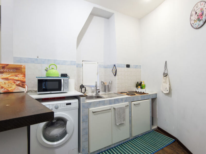 Trevi Fountain Elegant Two Bedrooms
