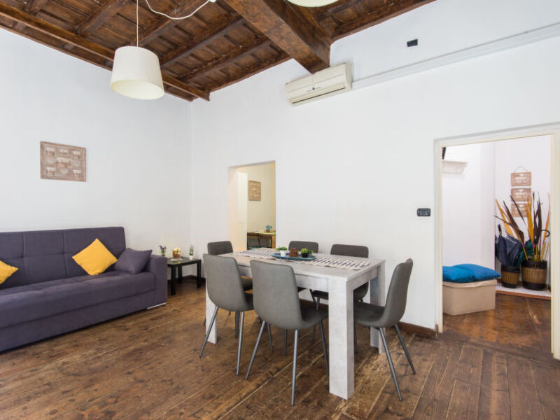 Trevi Fountain Elegant Two Bedrooms