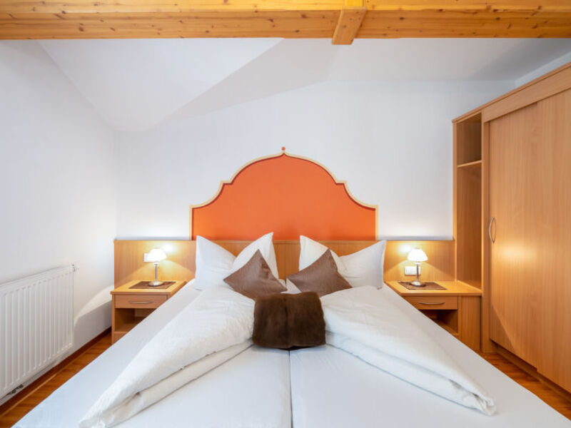 Rosa Apartmenthaus