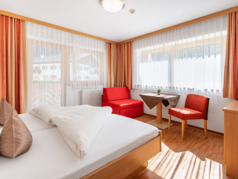 Rosa Apartmenthaus