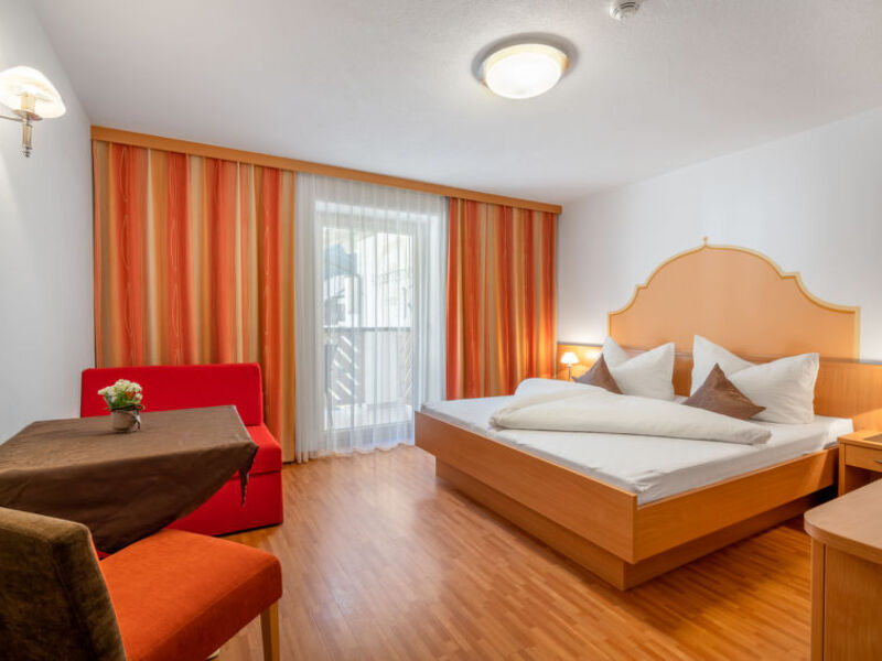 Rosa Apartmenthaus
