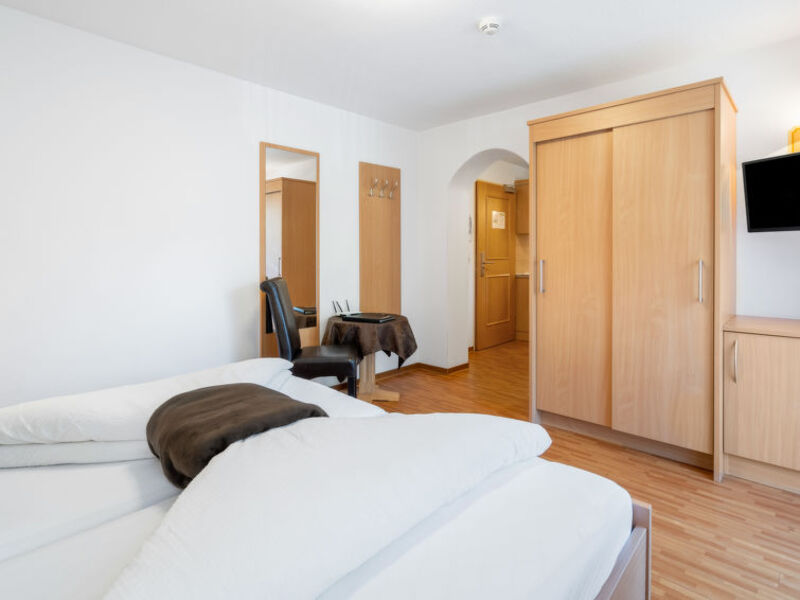 Rosa Apartmenthaus