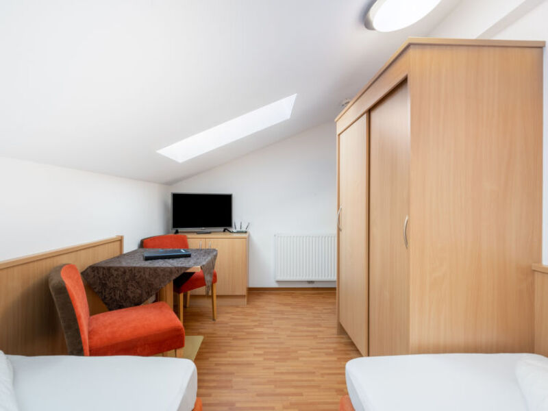 Rosa Apartmenthaus