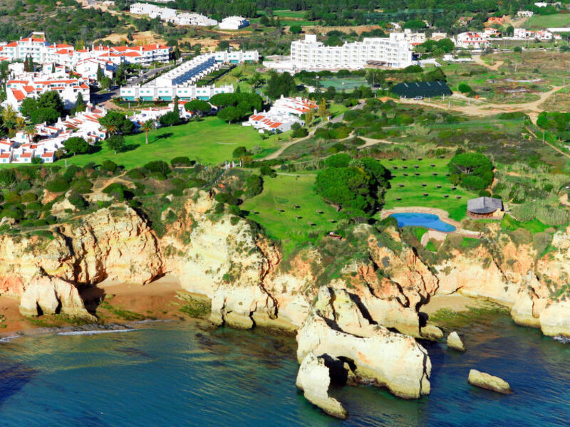 Prainha Village