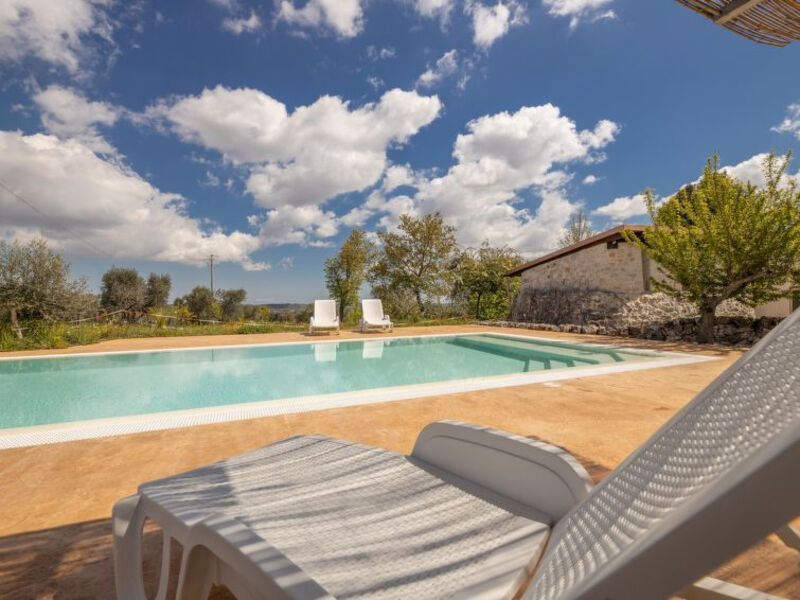Trullo Rosa Gialla