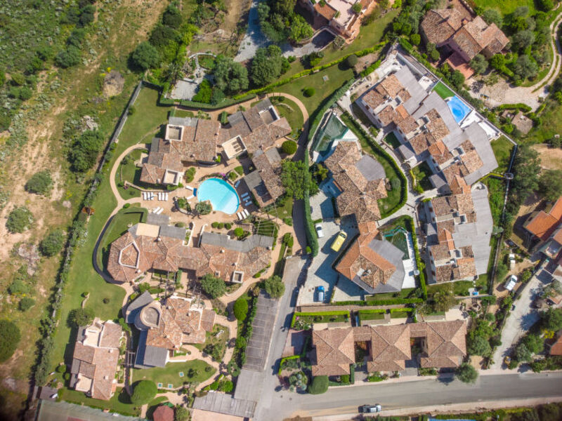 Vista Village