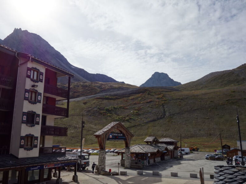 Rond Point Des Pistes