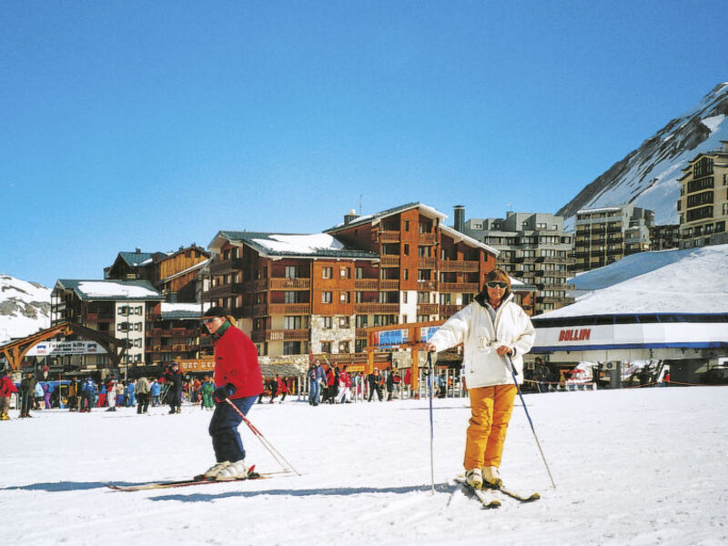 Rond Point Des Pistes