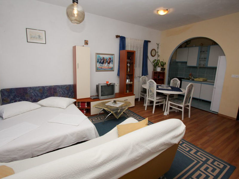 Apartmány Lena