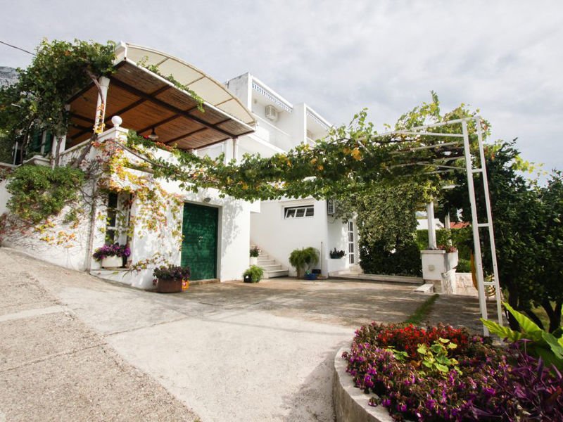 Apartmány Melanija