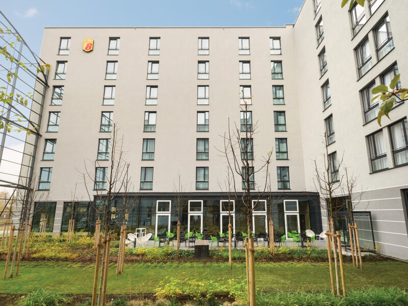 Hotel Super 8 Munich City West