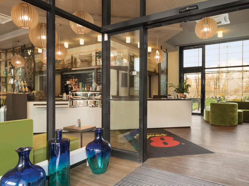 Hotel Super 8 Munich City West