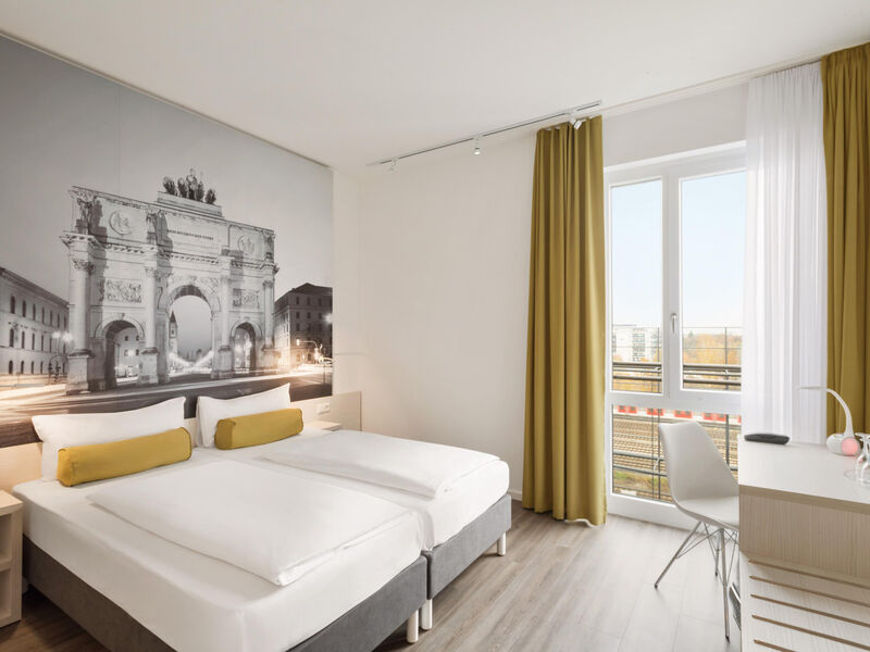 Hotel Super 8 Munich City West