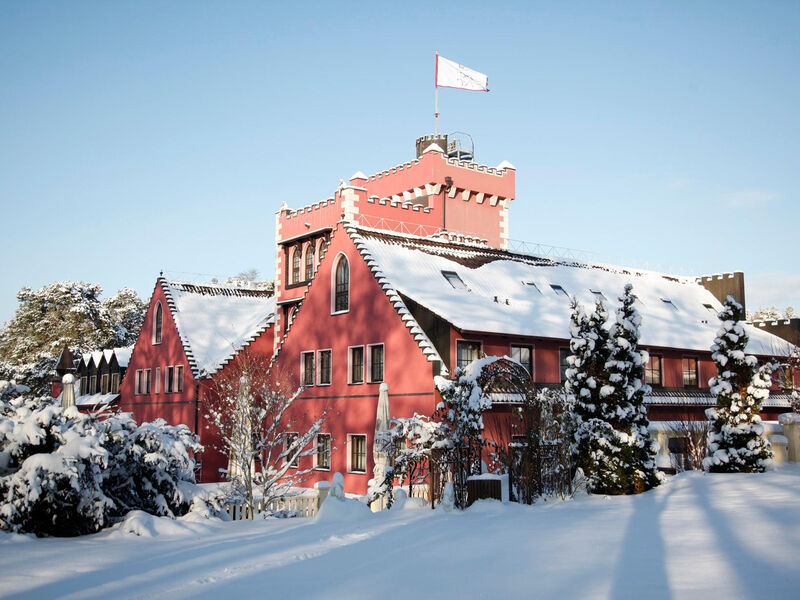The Lakeside Burghotel zu Strausberg  sup.