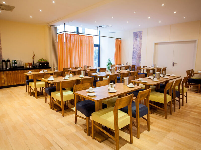 Centro Hotel Celler Tor