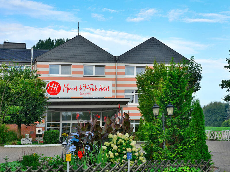 Michel & Friends Hotel Lüneburger Heide
