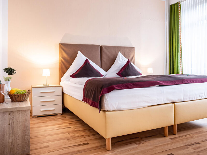 Hotel Ellenzer Goldbäumchen