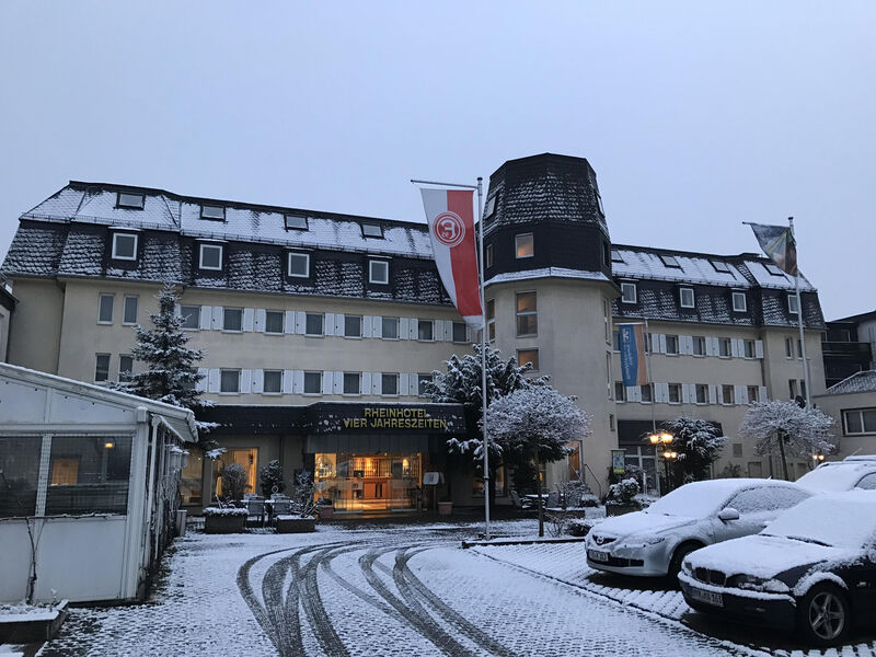Rheinhotel Vier Jahreszeiten  sup.