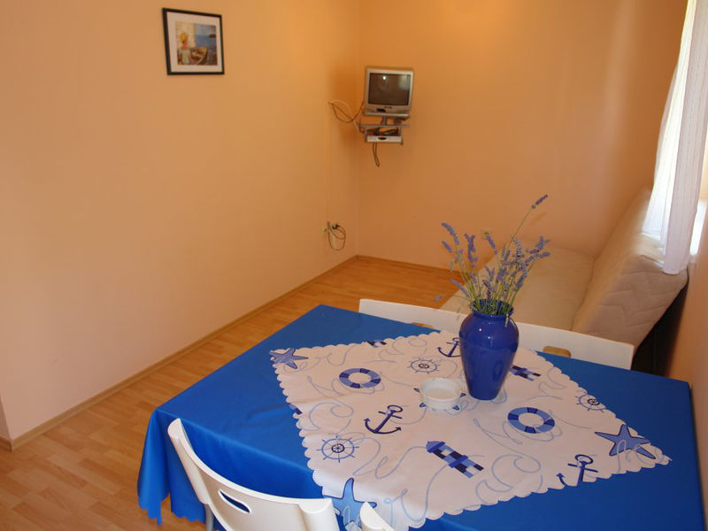 Vila 1323-183