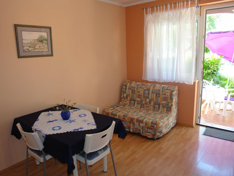 Vila 1323-183