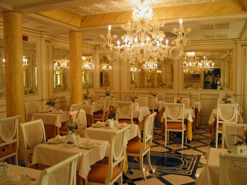 Hotel Belle Epoque