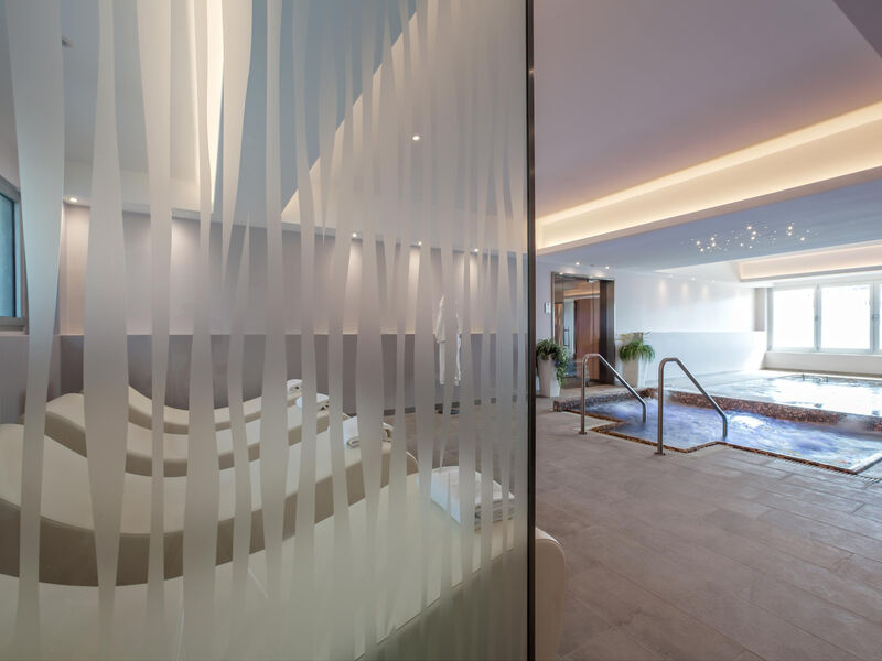 Hotel Bristol Buja