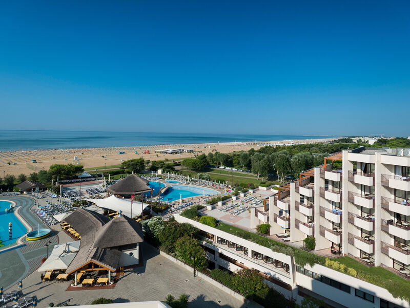 Savoy Beach Hotel & Thermal Spa