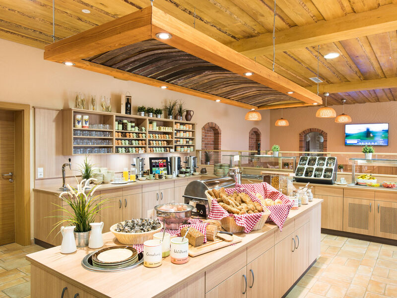 JUFA Hotel Neutal Landerlebnis
