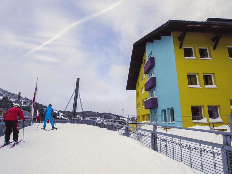 Mountain Budget Hotel Basekamp
