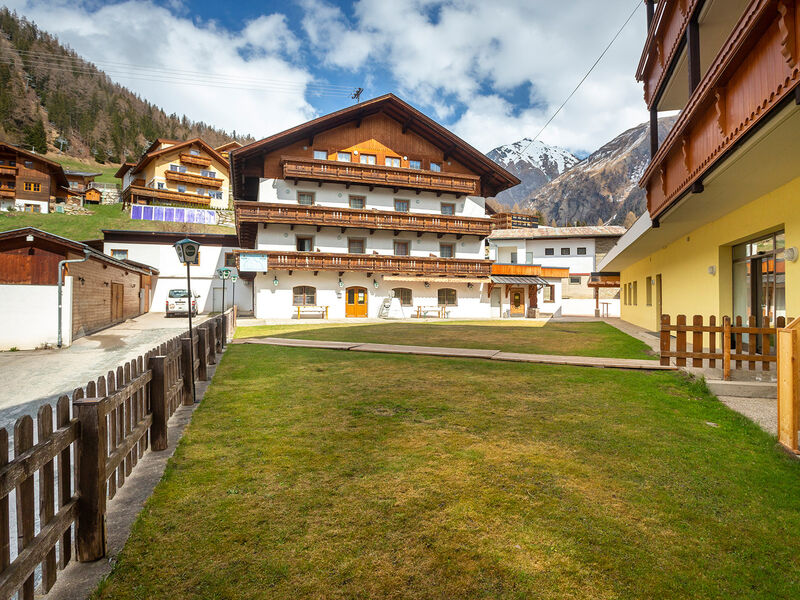Alpenhof Kals
