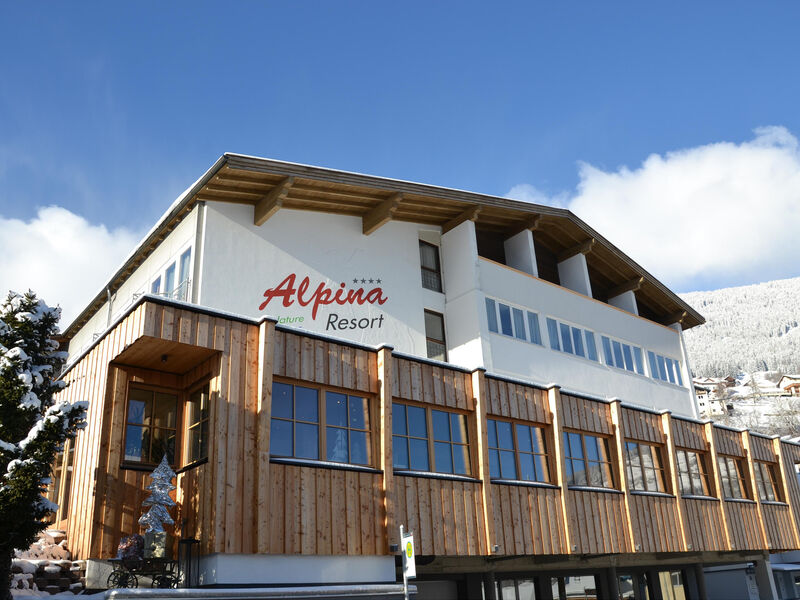 Hotel Alpina Resort