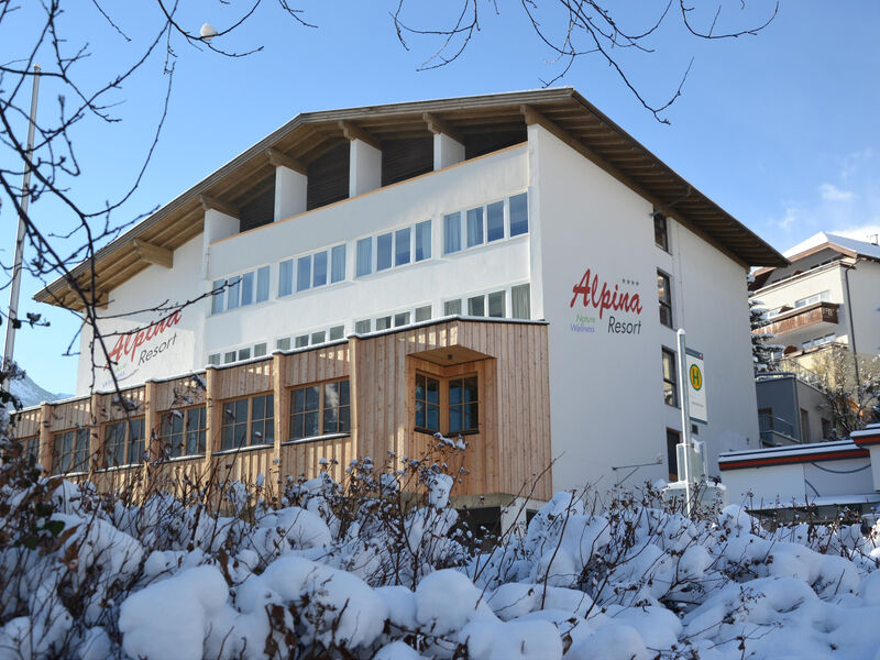 Hotel Alpina Resort