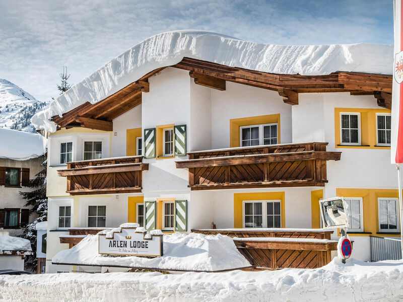 Arlen Lodge Hotel