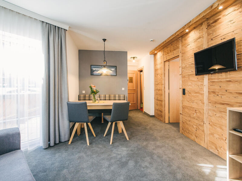 Arlen Lodge Hotel