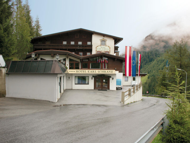 Hotel Karl Schranz