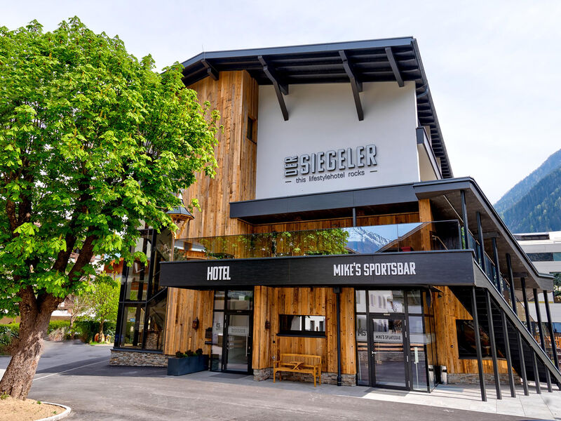 Hotel Der Siegeler - This Lifestylehotel rocks