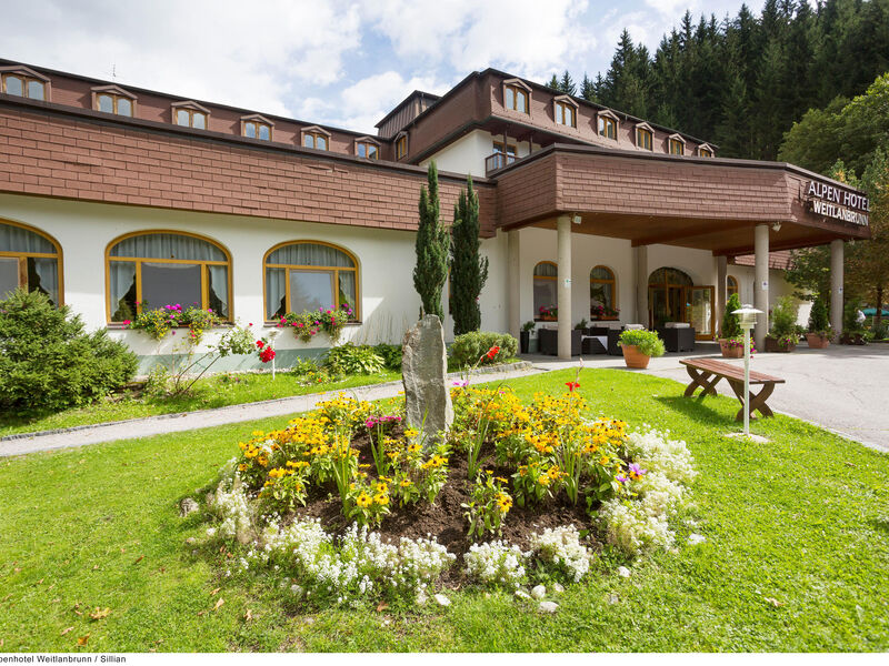 Alpenhotel Weitlanbrunn