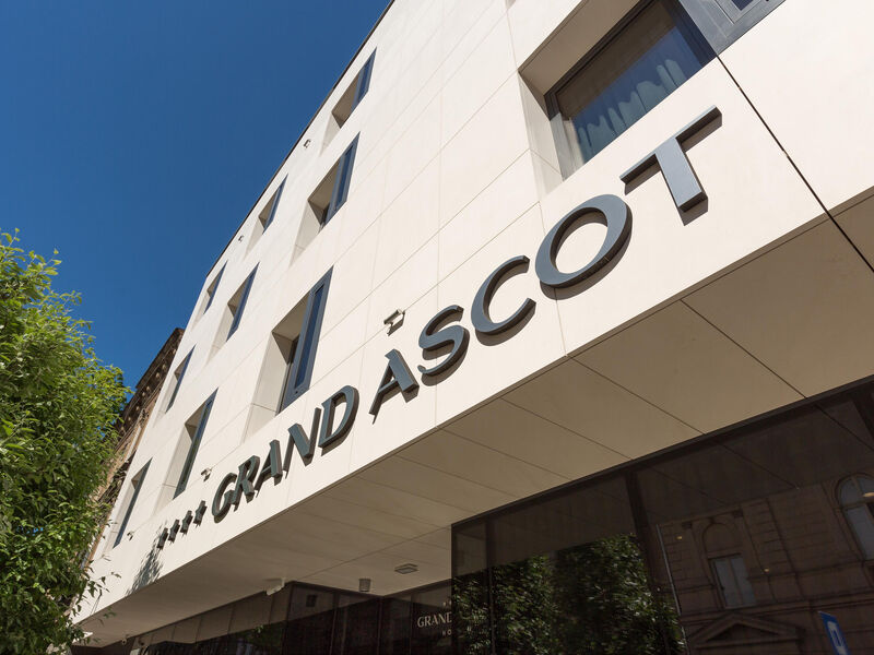 Hotel Grand Ascot