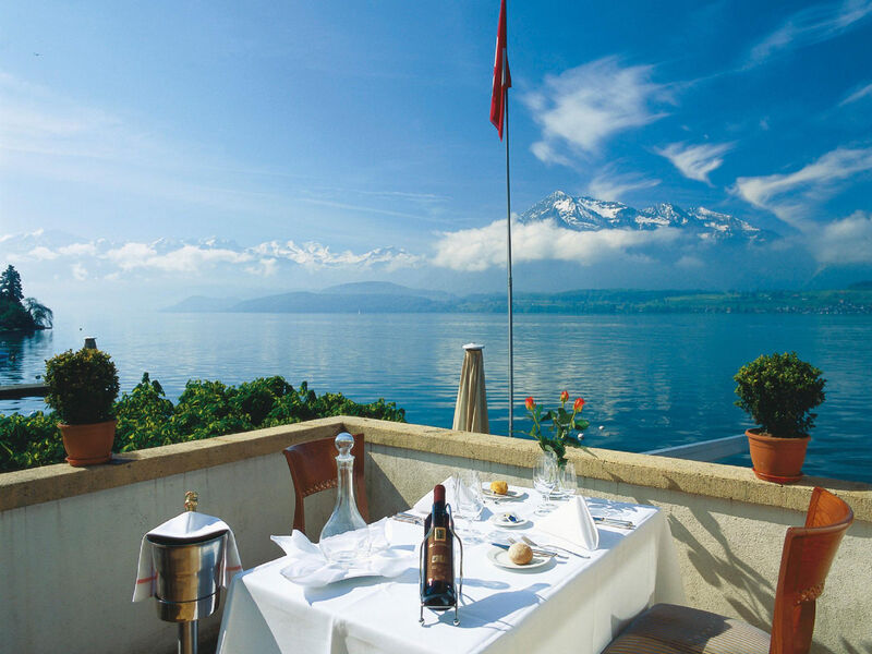 Hotel Restaurant Bellevue au Lac  sup.