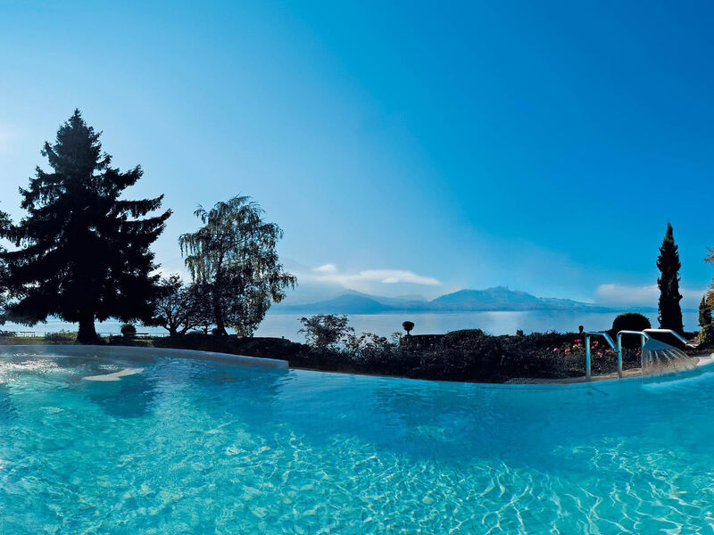 Hotel Restaurant Bellevue au Lac  sup.