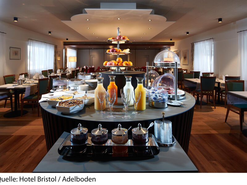 Hotel Bristol s